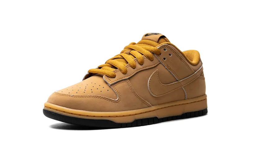Nike Dunk Dunk Low Retro SE 'Wheat Gum'